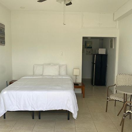 פורט לודרדייל Coral Key Inn מראה חיצוני תמונה
