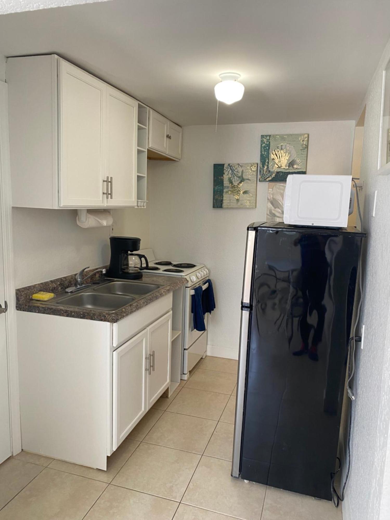 Lauderdale-by-the-Sea Coral Key Inn מראה חיצוני תמונה