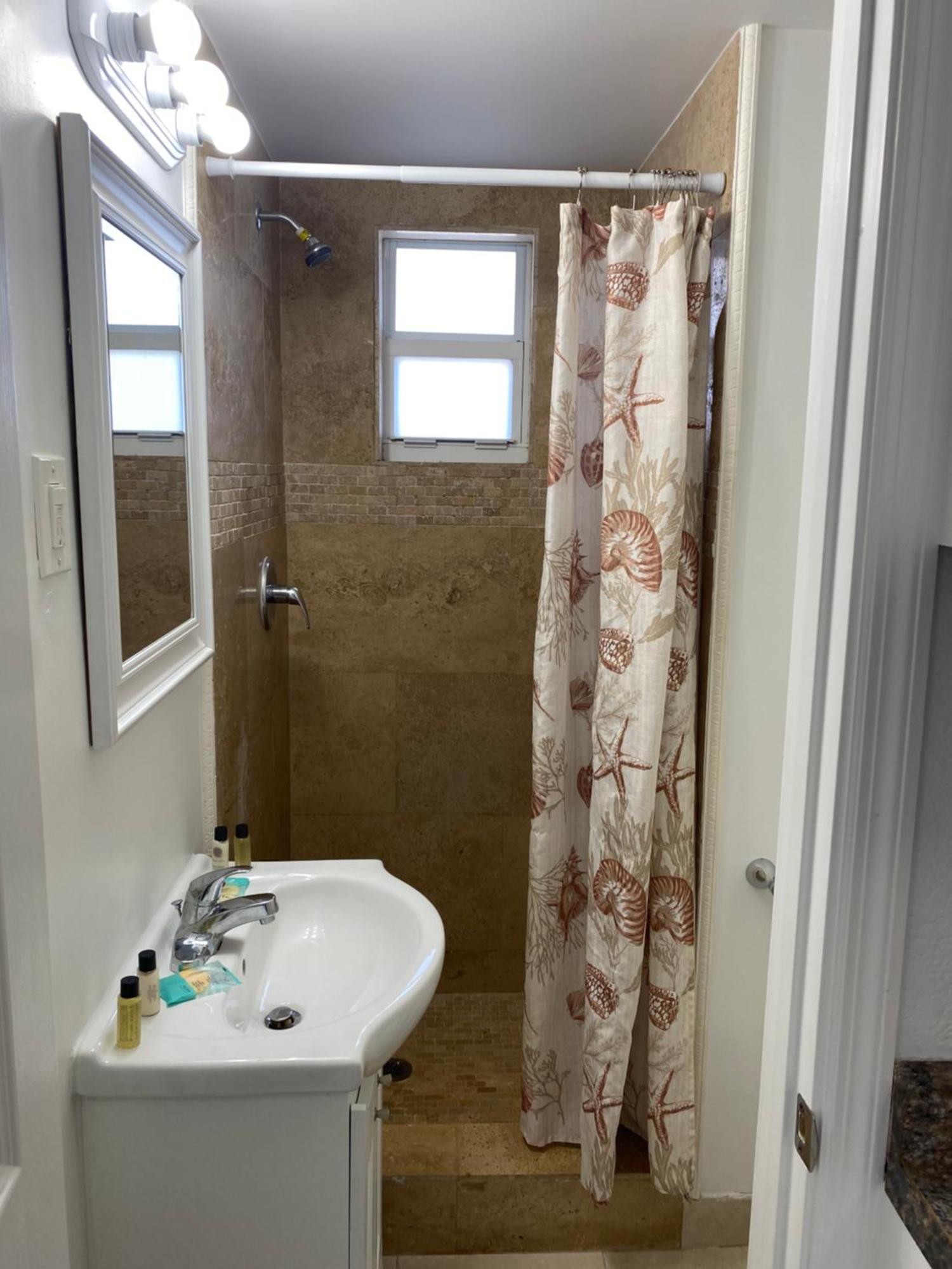 Lauderdale-by-the-Sea Coral Key Inn מראה חיצוני תמונה