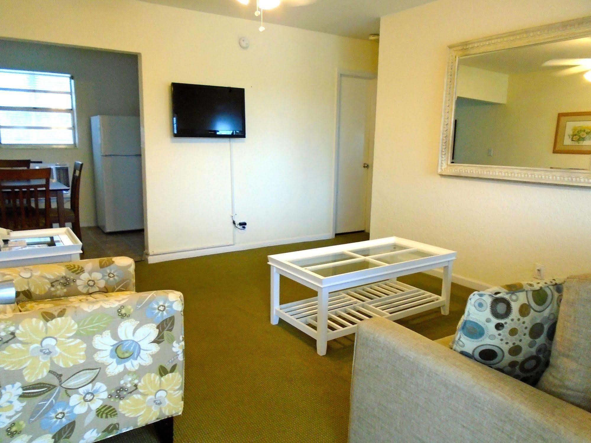Lauderdale-by-the-Sea Coral Key Inn מראה חיצוני תמונה