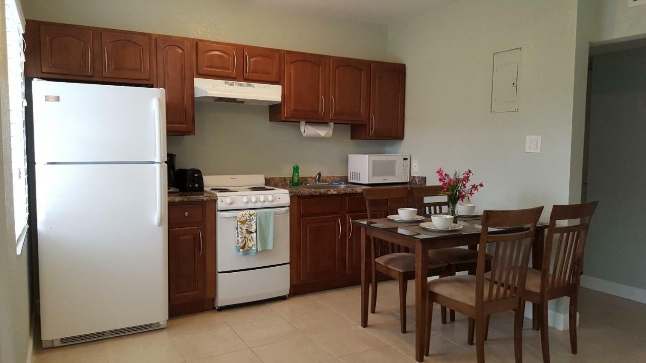 Lauderdale-by-the-Sea Coral Key Inn מראה חיצוני תמונה