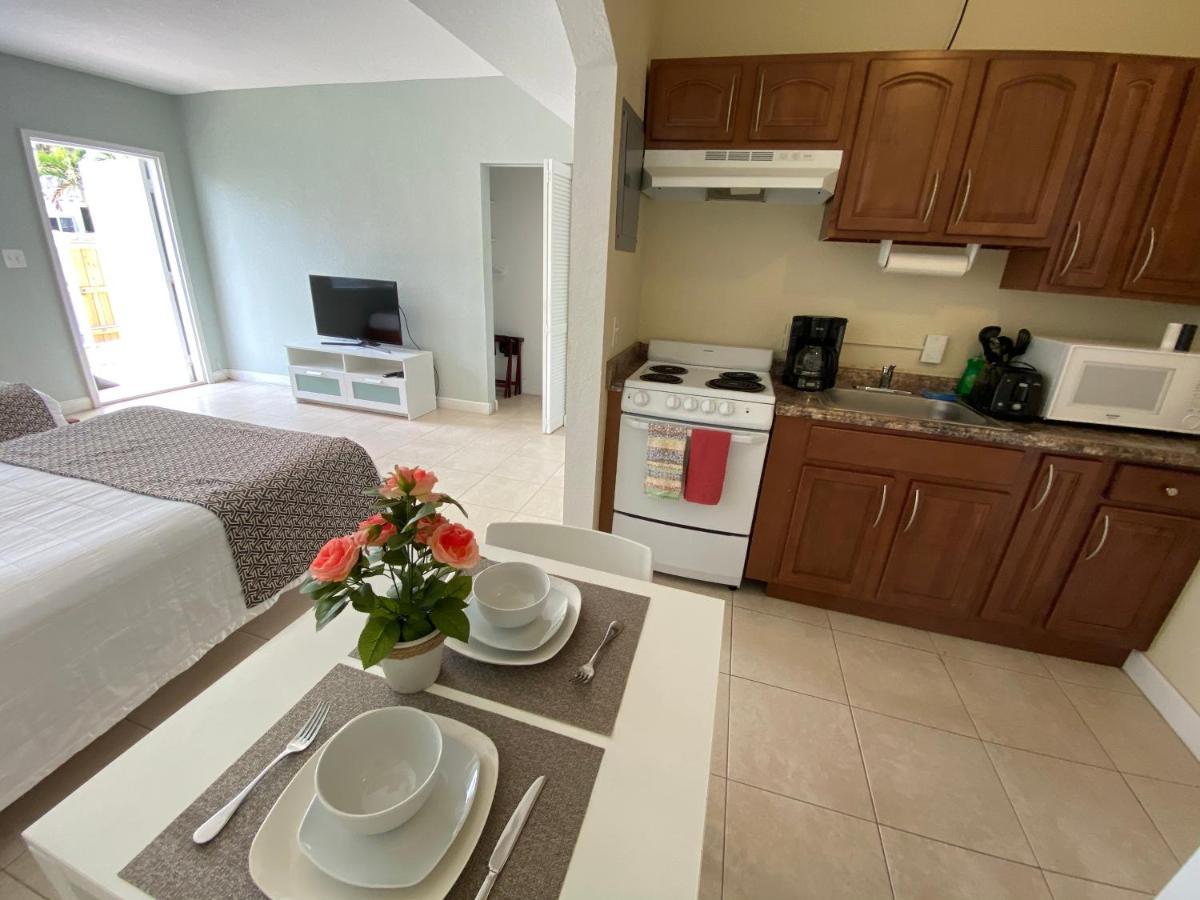 Lauderdale-by-the-Sea Coral Key Inn מראה חיצוני תמונה